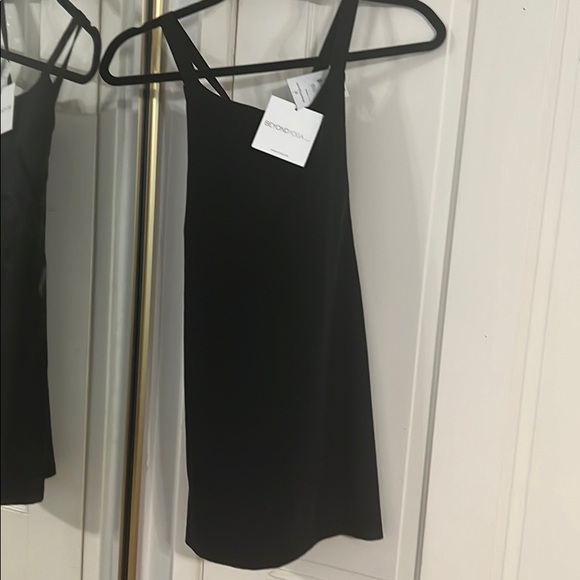 Beyond Yoga Move It dress XS , New with tags - Picture 6 of 6